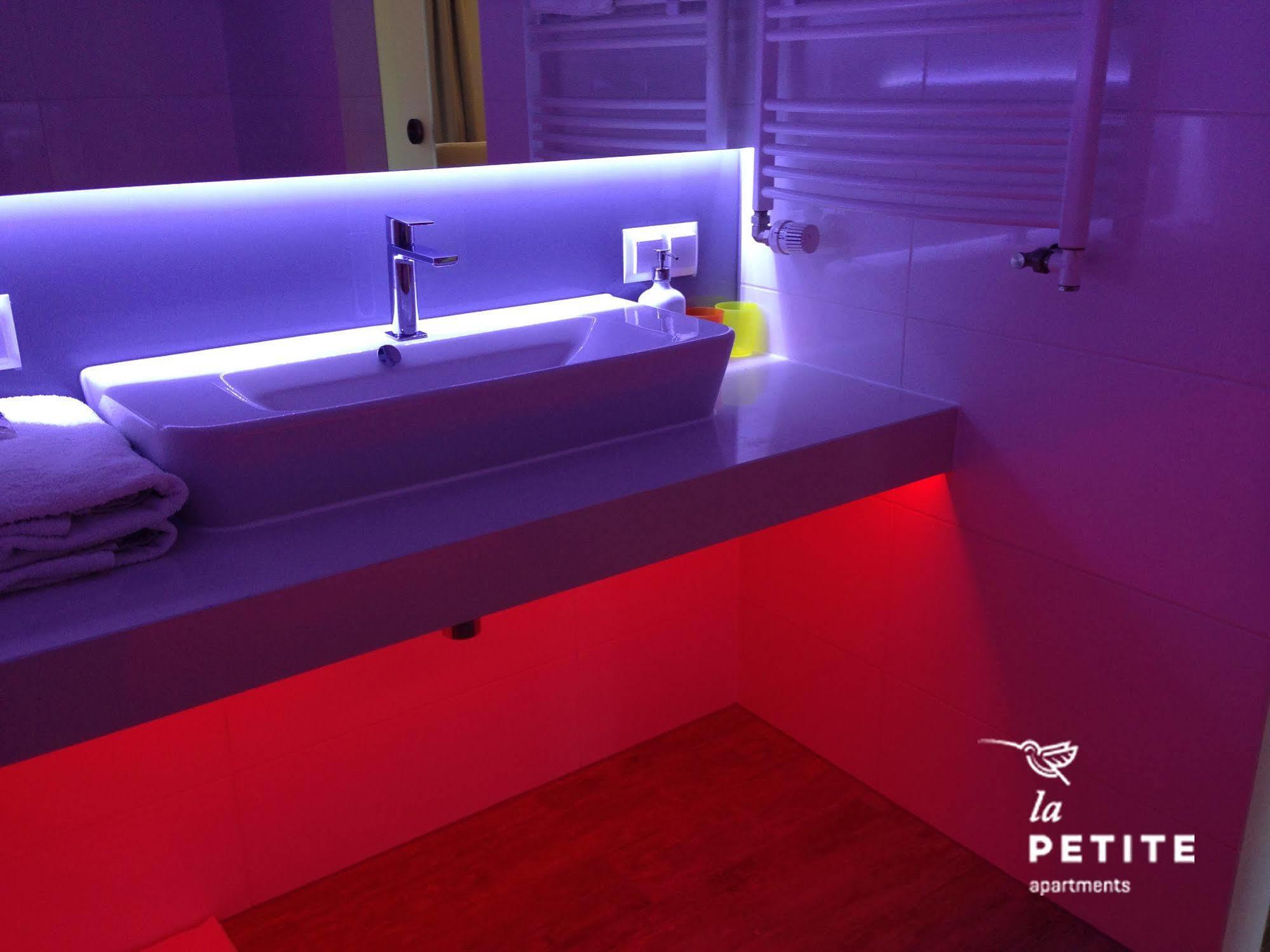 غدانسك La Petite Apartments المظهر الخارجي الصورة